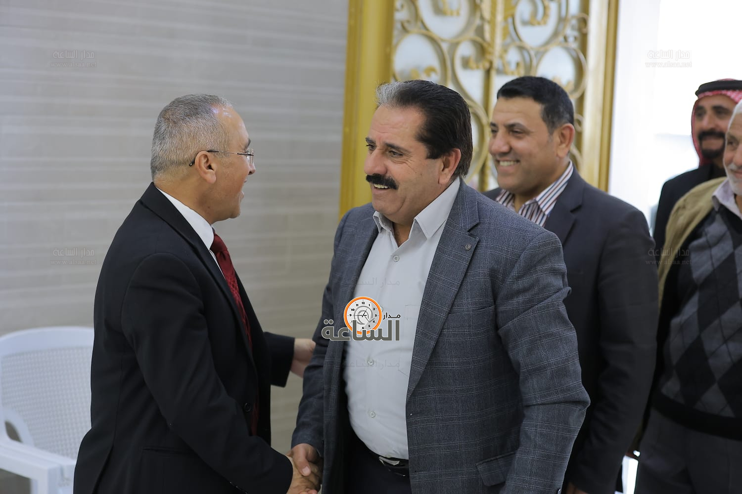 Madar Al-Saa Images 0.8172175593522281