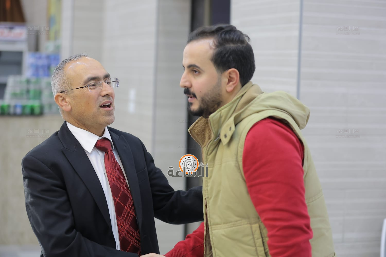 Madar Al-Saa Images 0.982018349022771