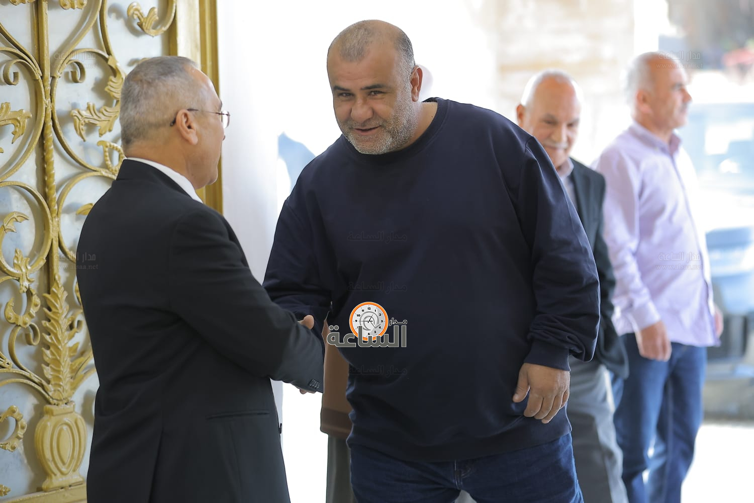 Madar Al-Saa Images 0.8068993691495412