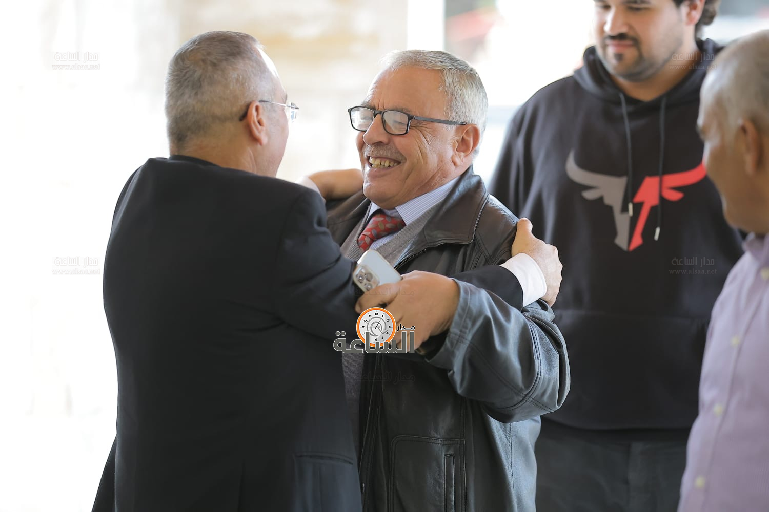 Madar Al-Saa Images 0.9196772712092828