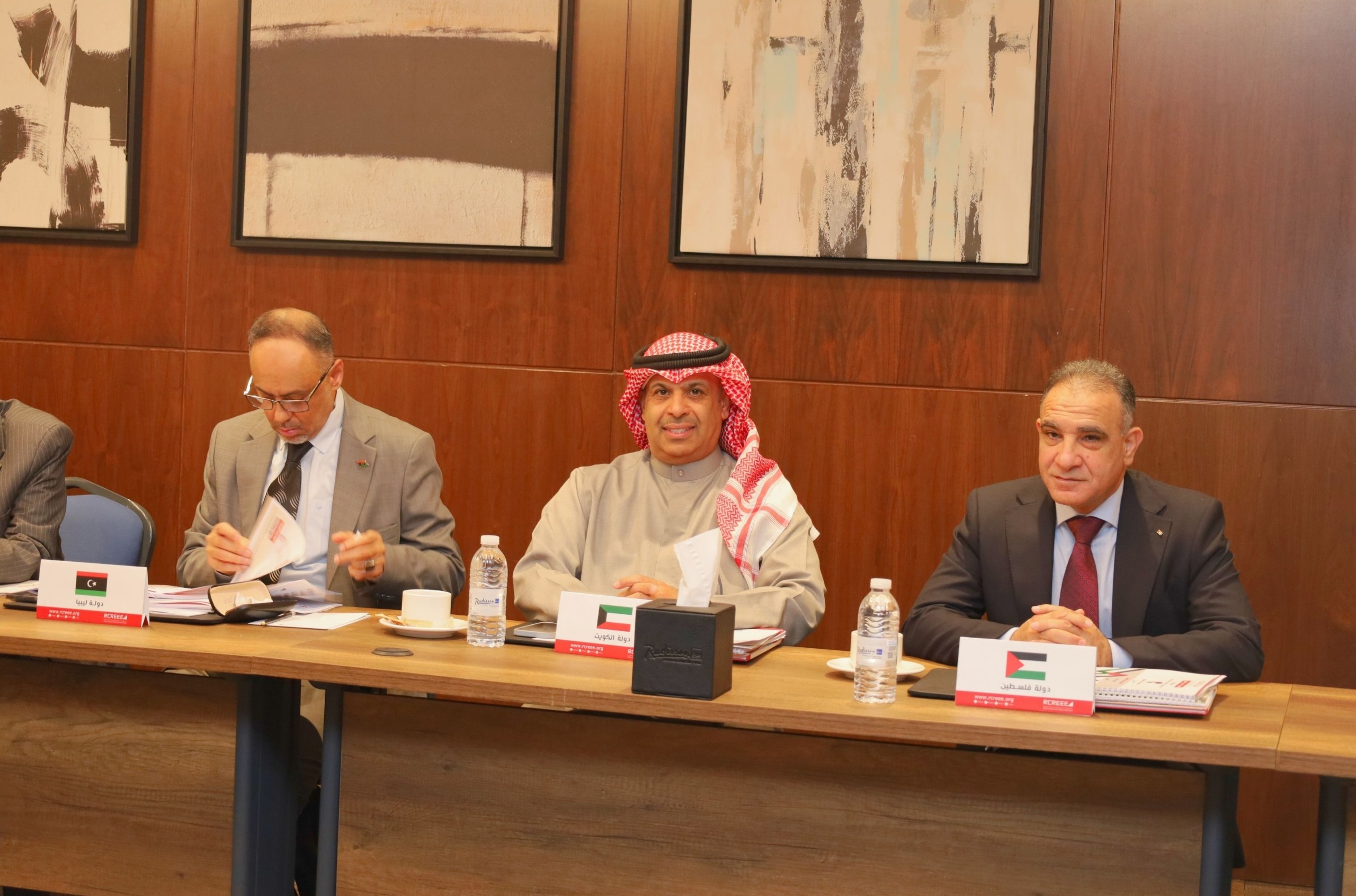 Madar Al-Saa Images 0.5331675703181799