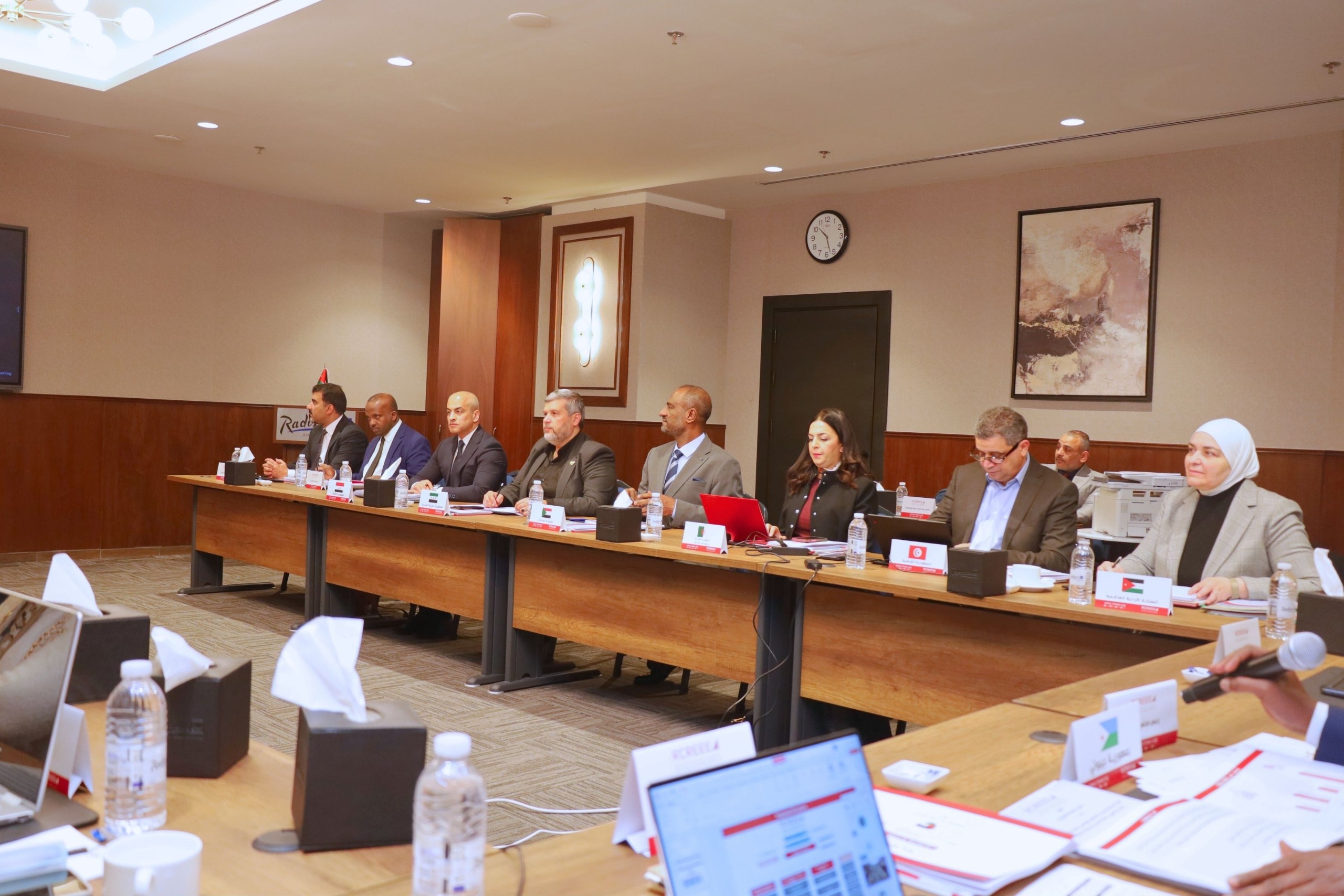 Madar Al-Saa Images 0.5768738405541977