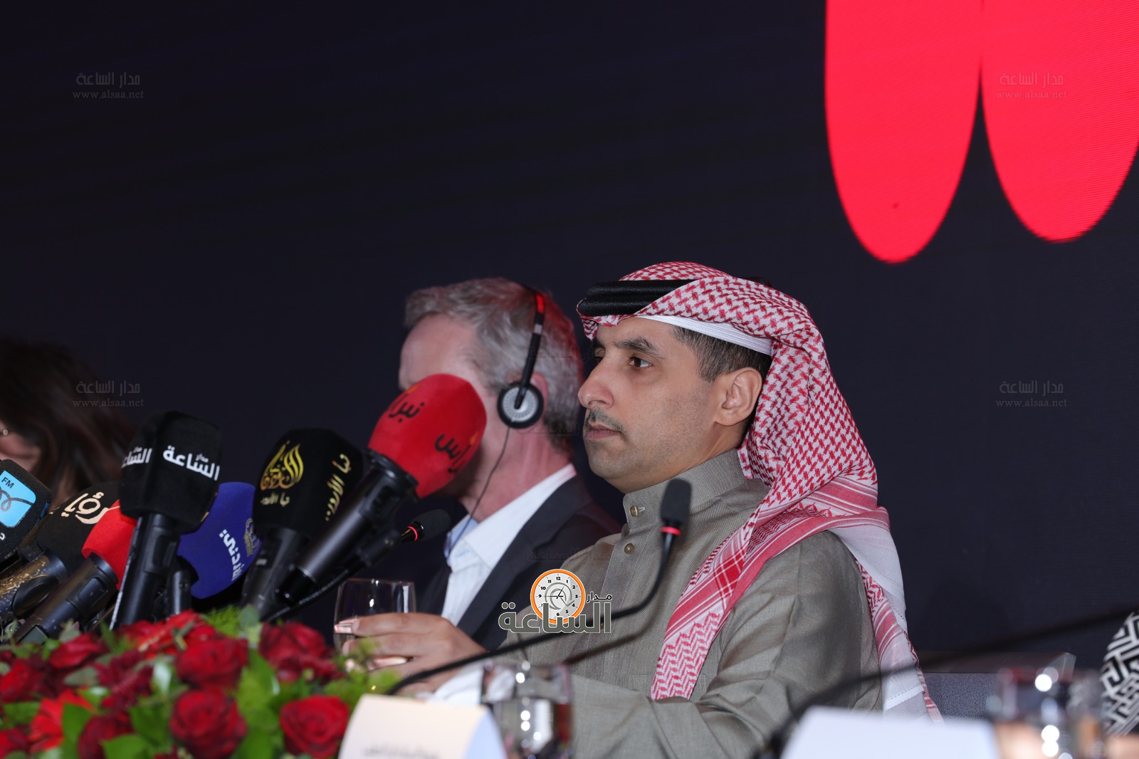 Madar Al-Saa Images 0.7446677243579863