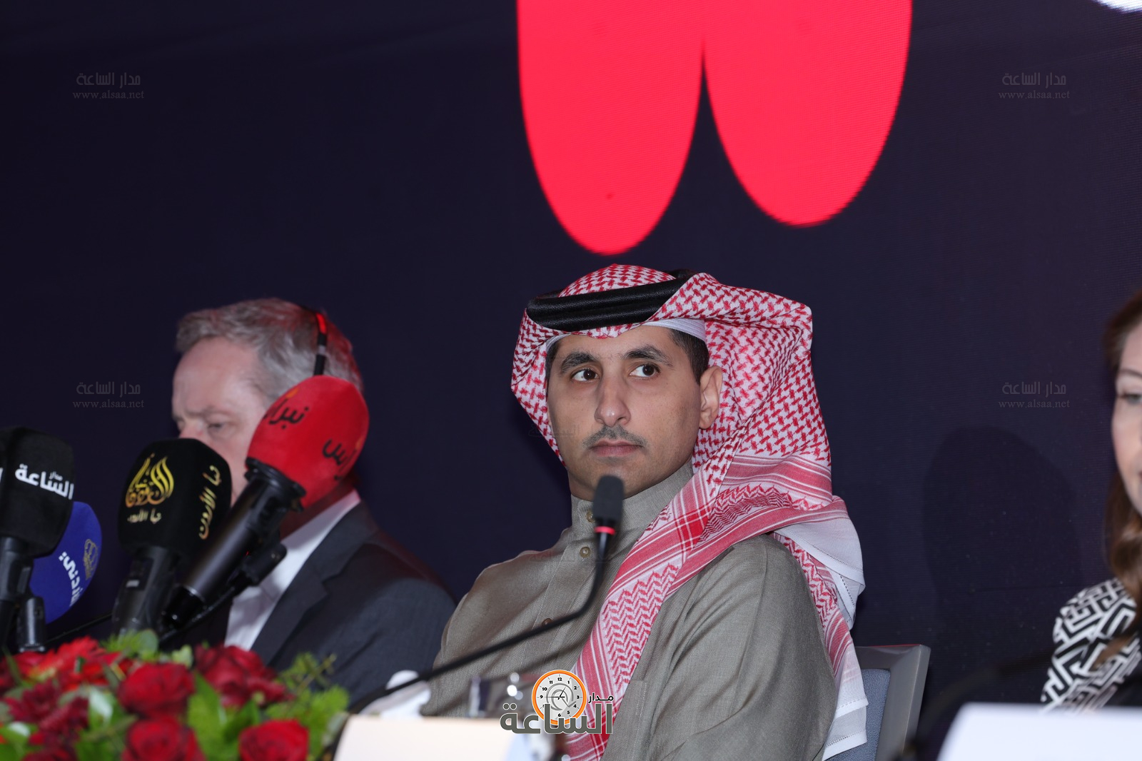 Madar Al-Saa Images 0.2800774460806875