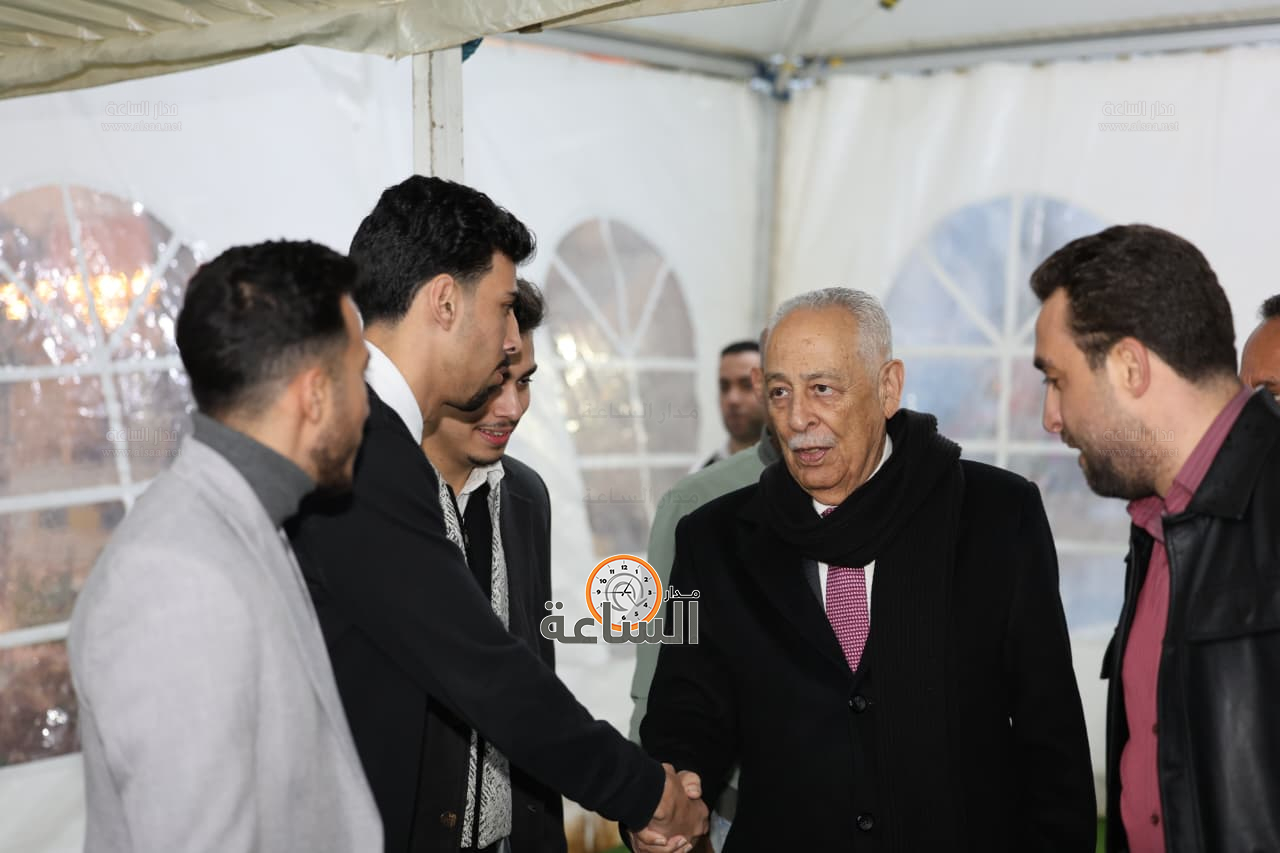 Madar Al-Saa Images 0.7607137043110342