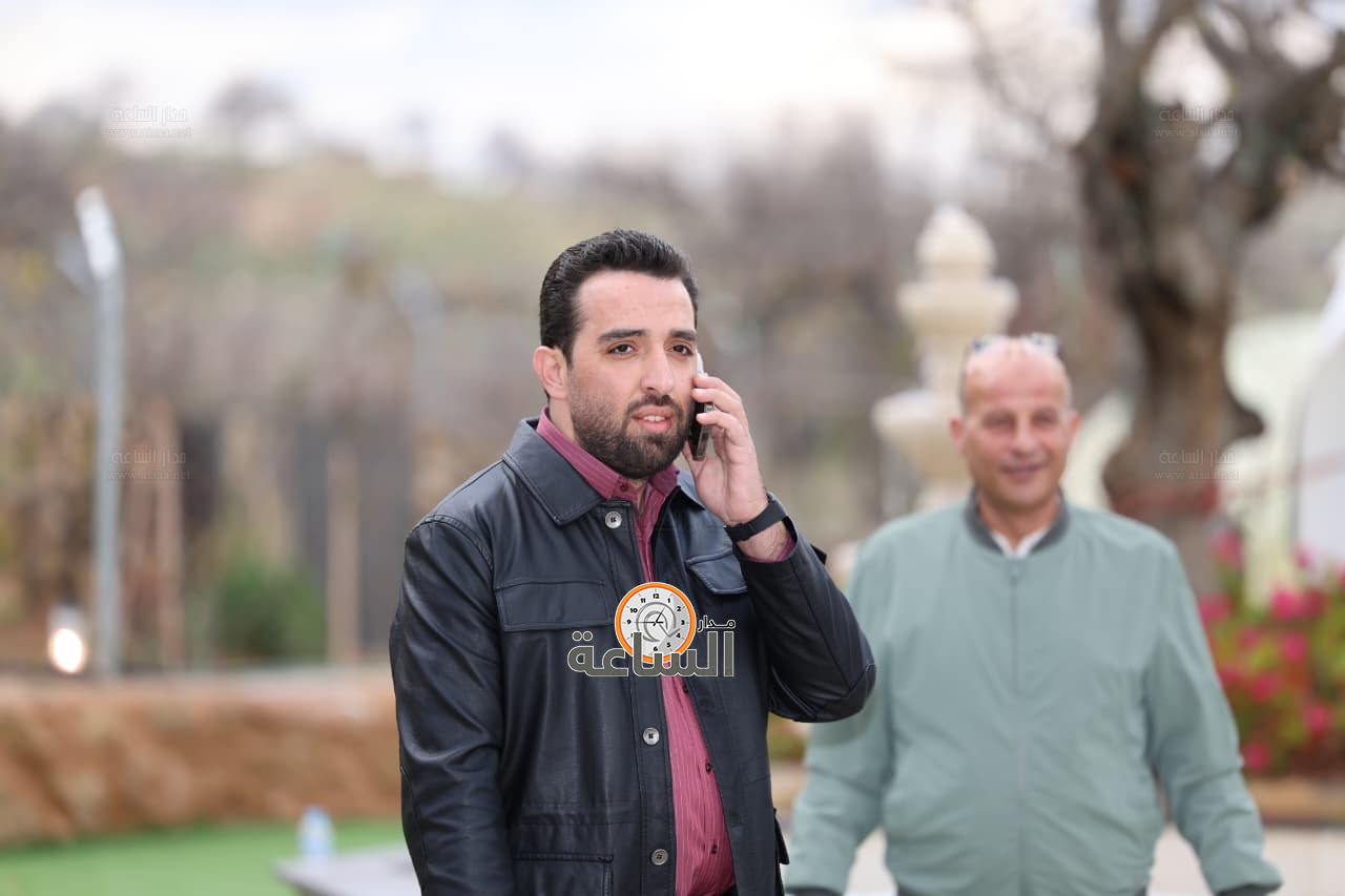 Madar Al-Saa Images 0.4714277161769682