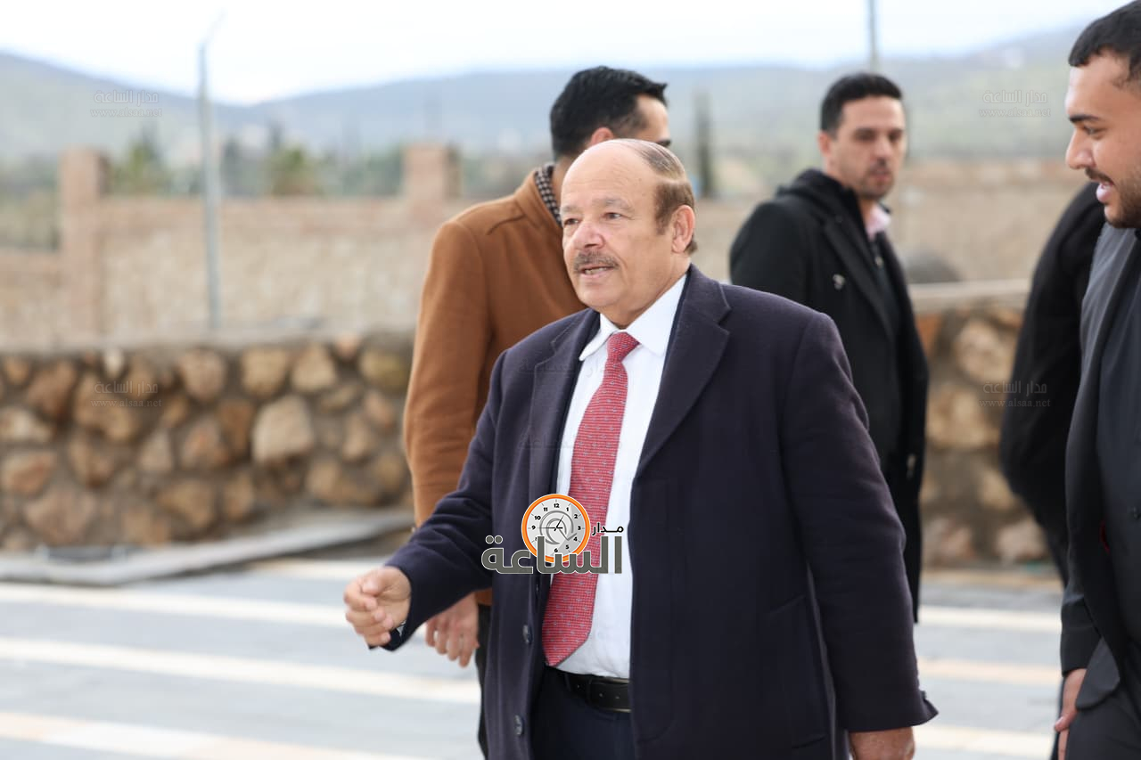 Madar Al-Saa Images 0.0809225676314862