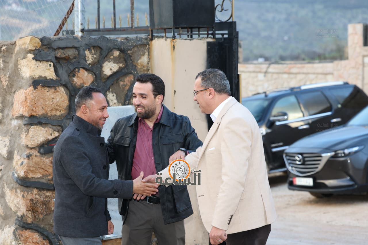 Madar Al-Saa Images 0.27193892415385457