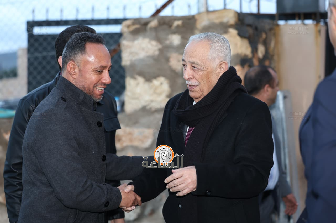 Madar Al-Saa Images 0.7501205686276707