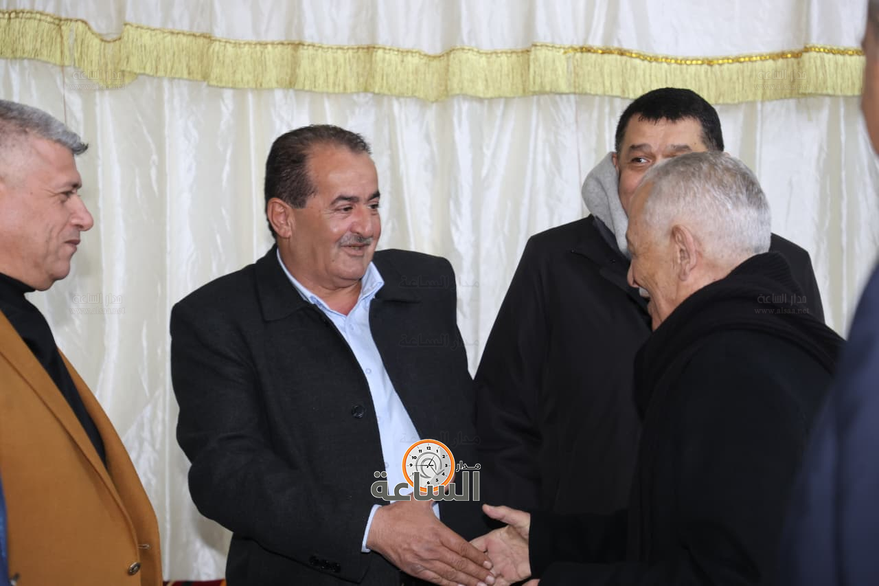 Madar Al-Saa Images 0.8801552335322113