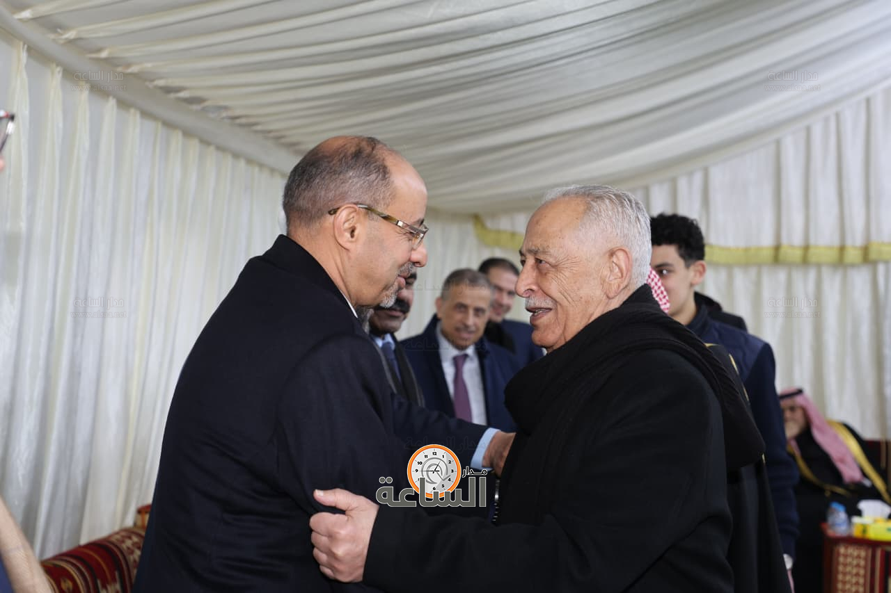 Madar Al-Saa Images 0.3514202795225392