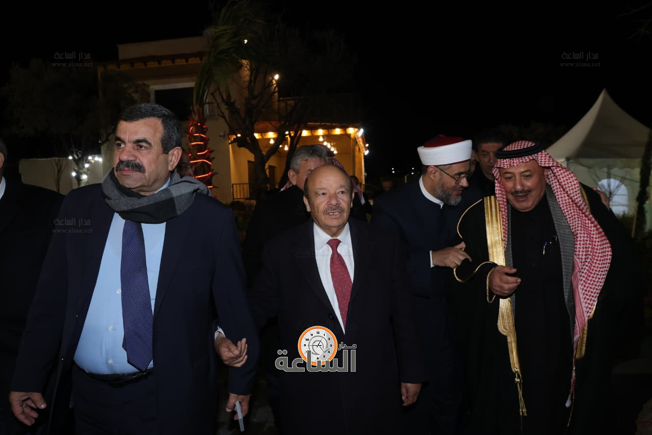 Madar Al-Saa Images 0.5431398526279765