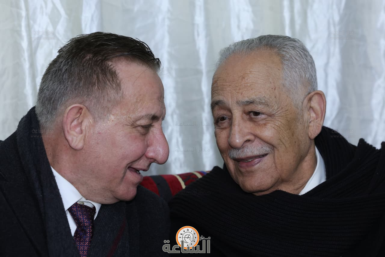 Madar Al-Saa Images 0.72423820433174