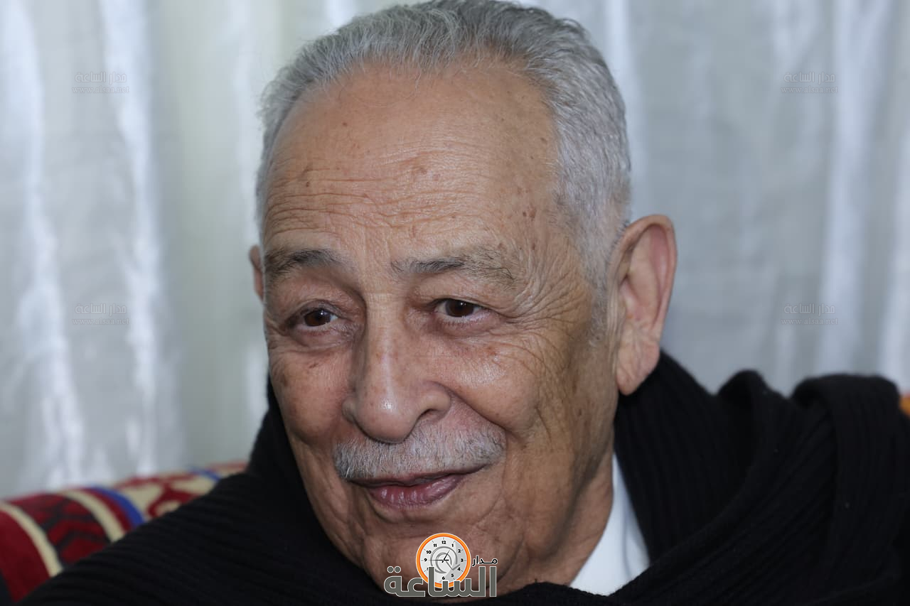 Madar Al-Saa Images 0.18957048280706545