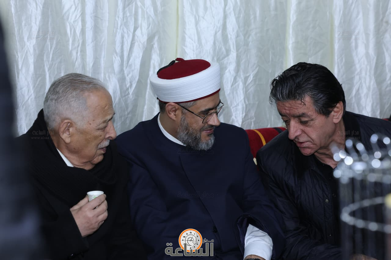 Madar Al-Saa Images 0.48531396791793324