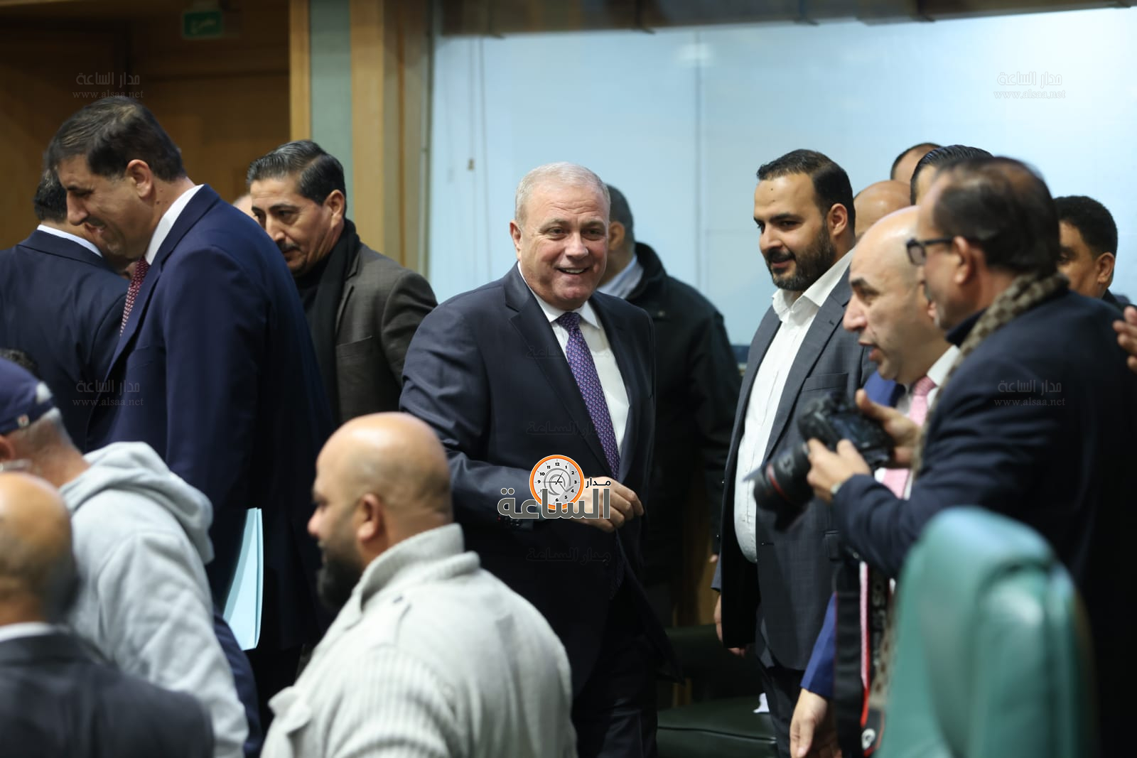 Madar Al-Saa Images 0.4598462163274655