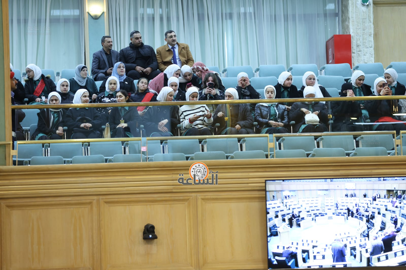 Madar Al-Saa Images 0.7875960830792672