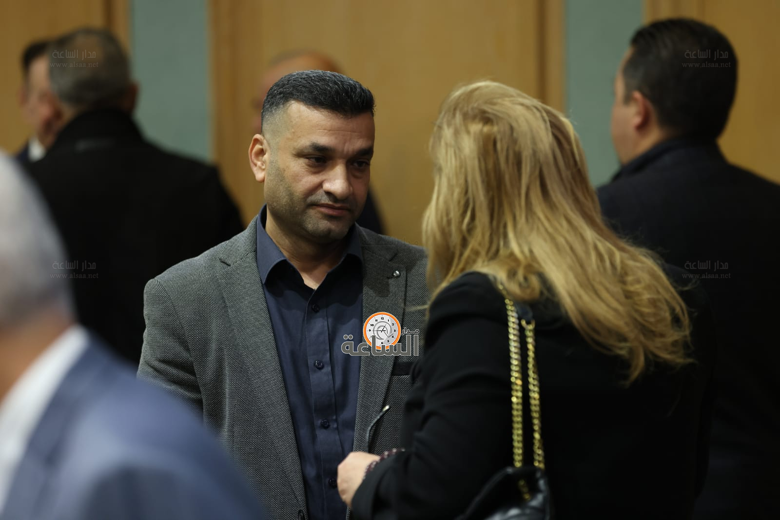 Madar Al-Saa Images 0.695749926913125