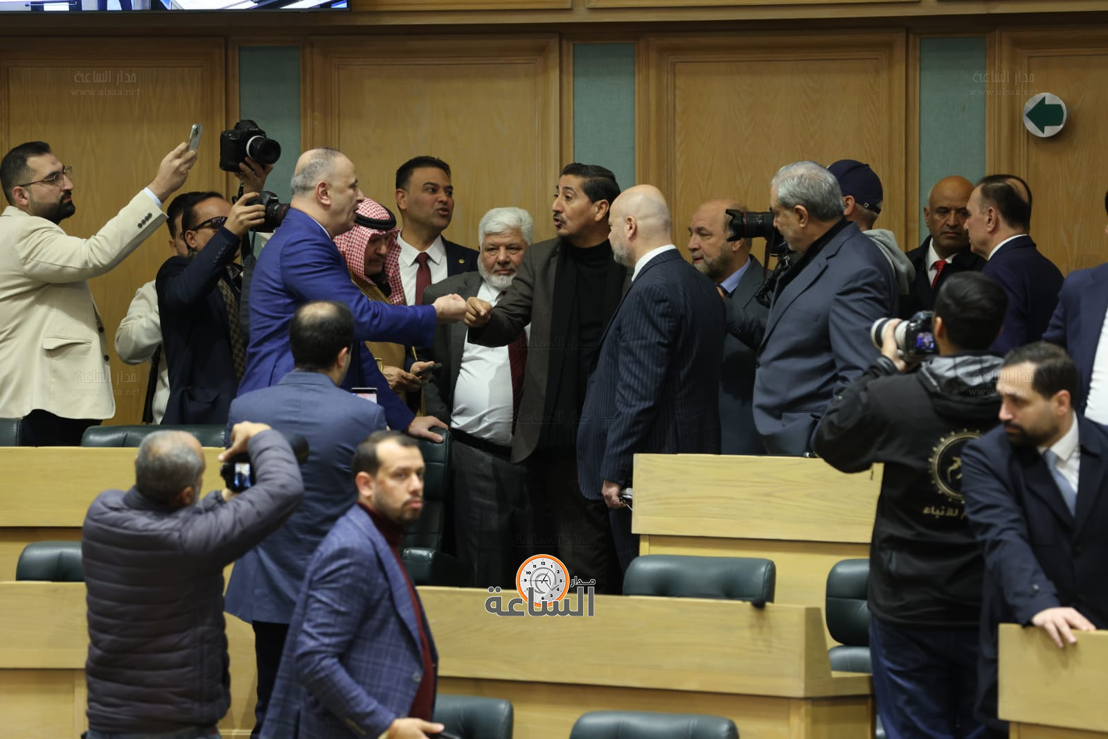 Madar Al-Saa Images 0.22797287491300056