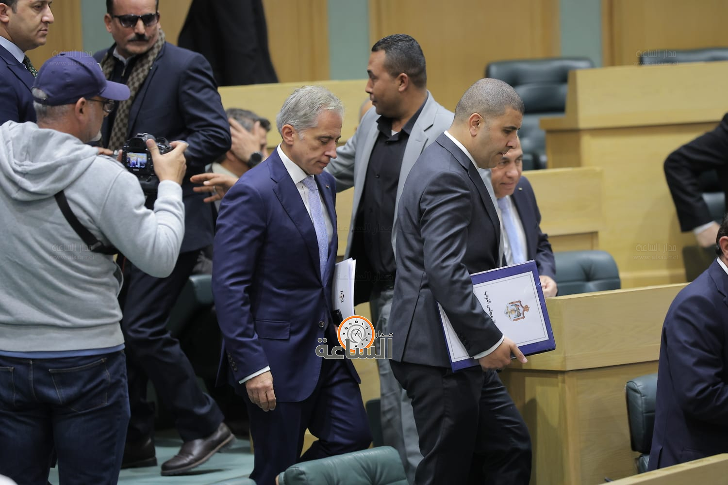 Madar Al-Saa Images 0.6014977758555203