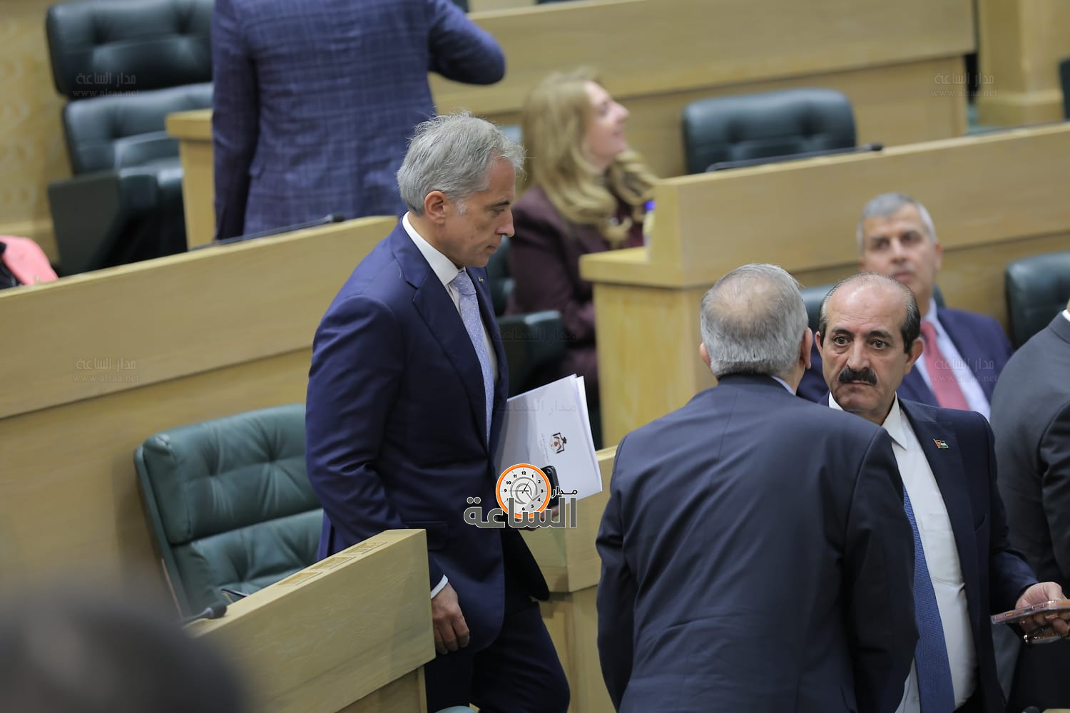 Madar Al-Saa Images 0.00821919373136848