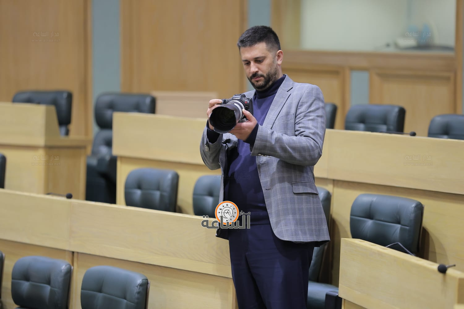 Madar Al-Saa Images 0.5034008390293196