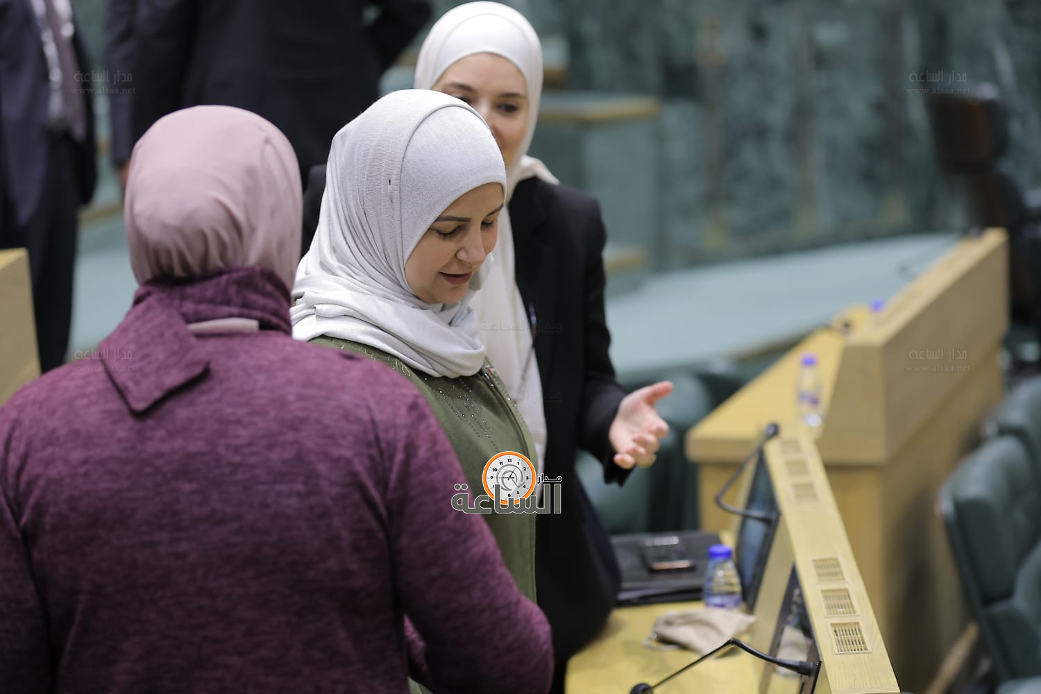 Madar Al-Saa Images 0.1818324696310365