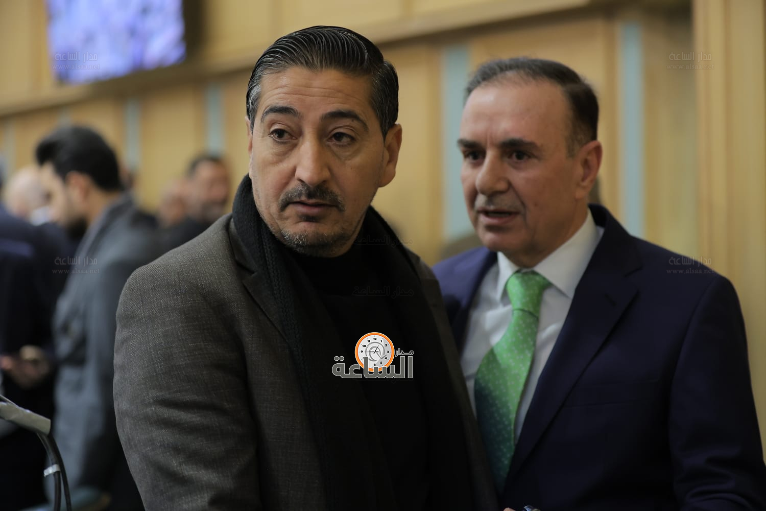 Madar Al-Saa Images 0.49428229905310017