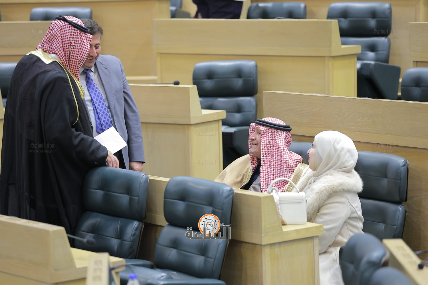 Madar Al-Saa Images 0.4926857929492202