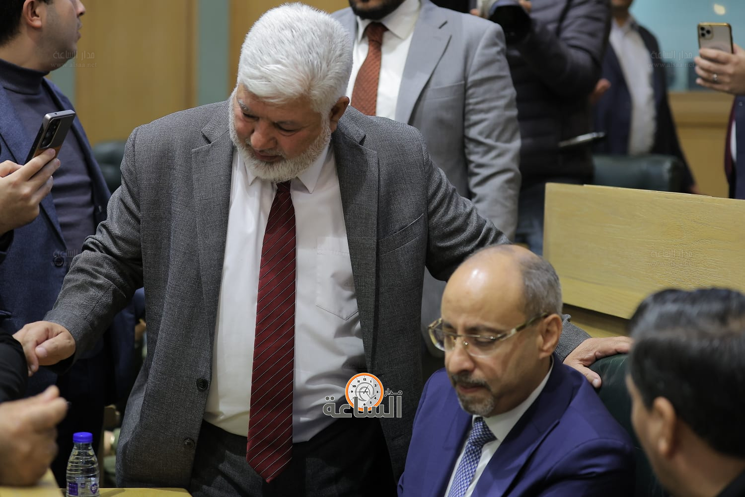 Madar Al-Saa Images 0.7623032706635403