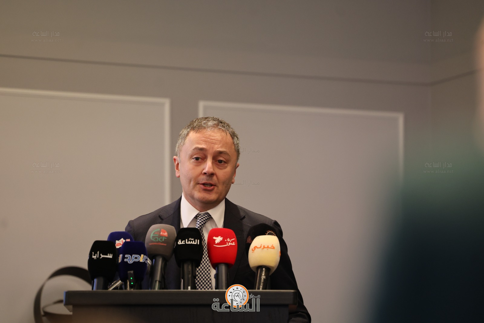 Madar Al-Saa Images 0.7409897417358972