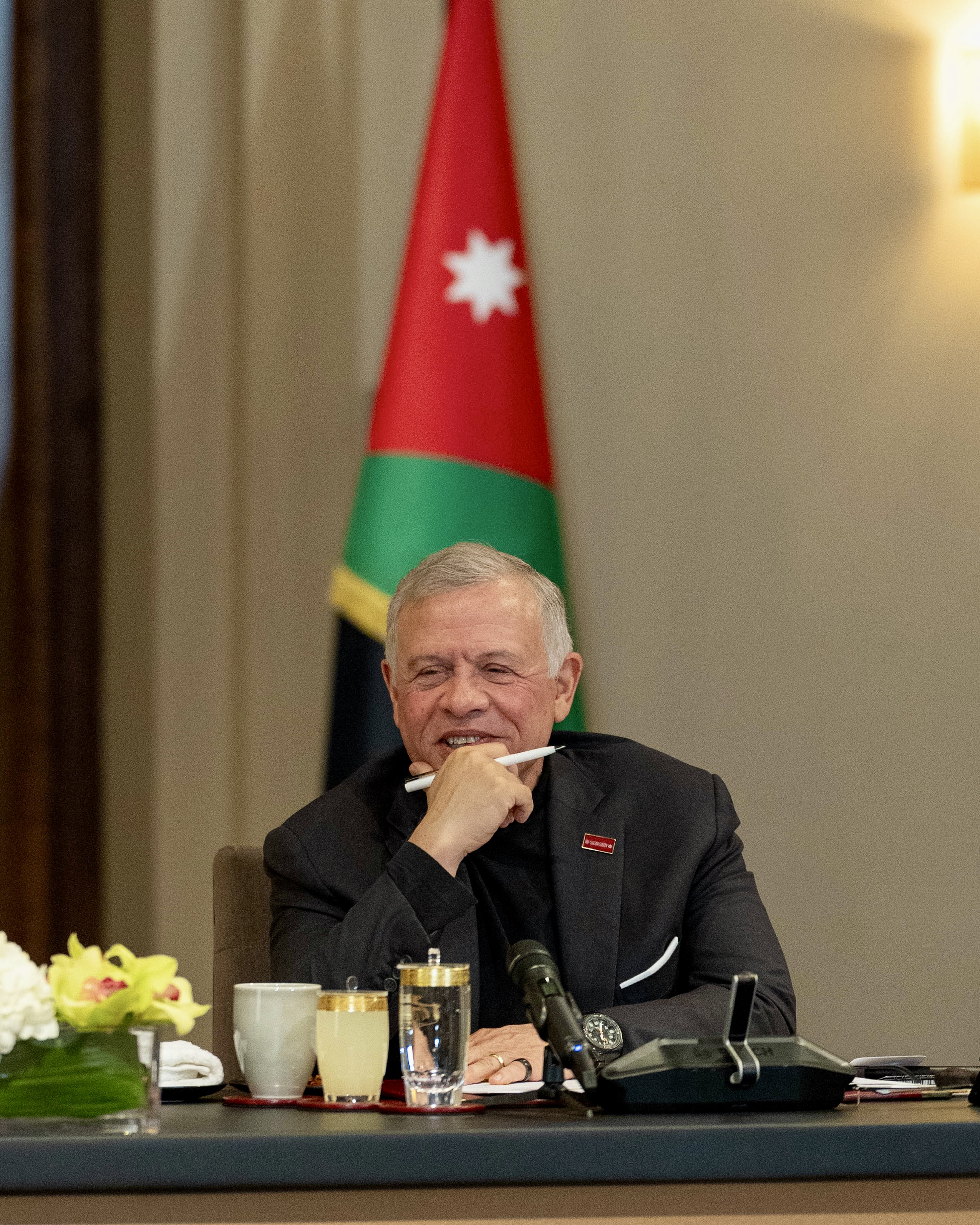 Madar Al-Saa Images 0.5602577519114973