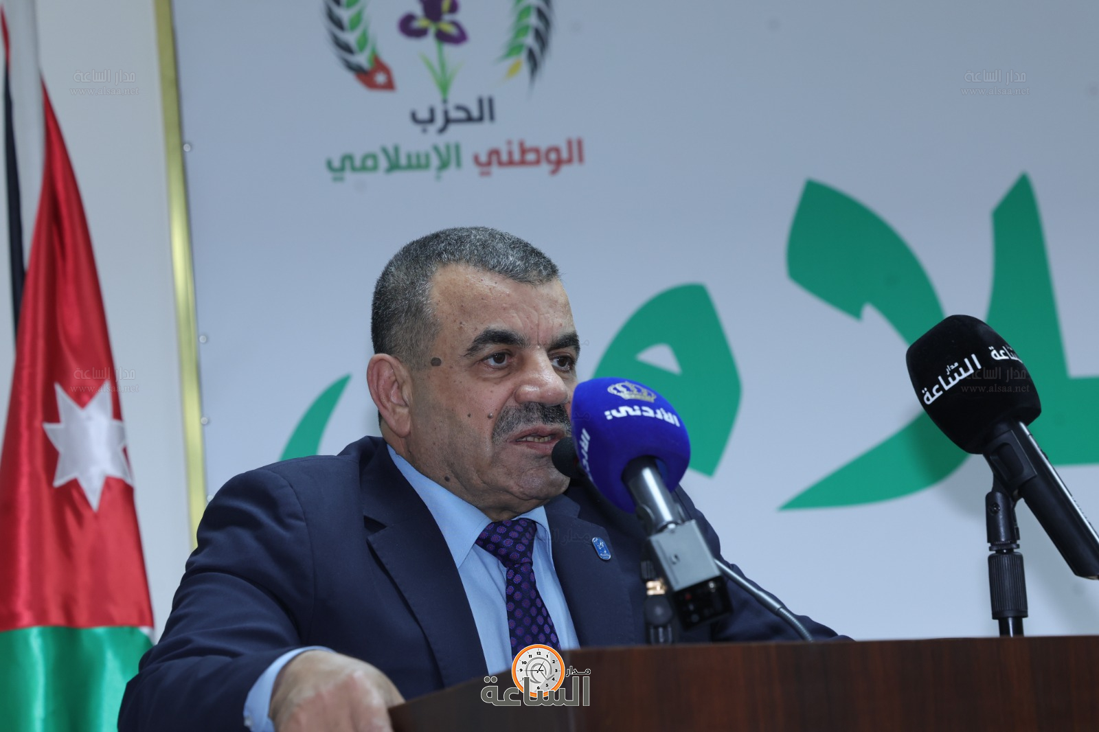 Madar Al-Saa Images 0.1993738163127189