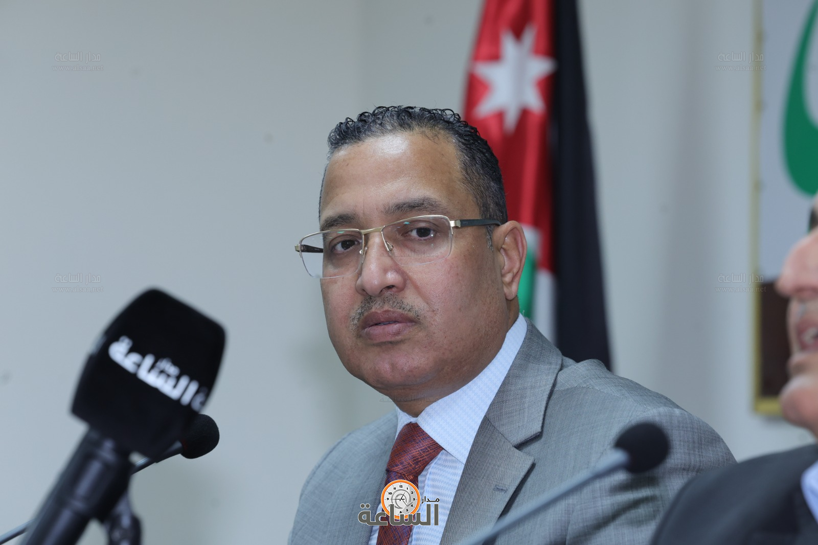 Madar Al-Saa Images 0.5710611960198452