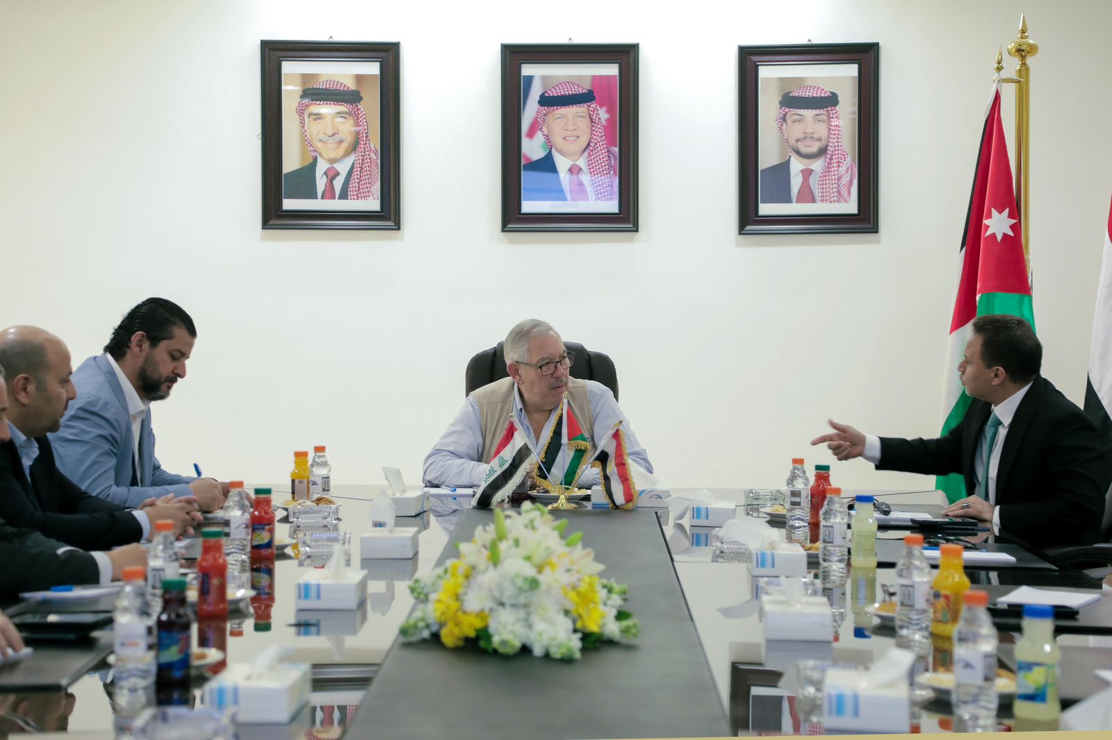 Madar Al-Saa Images 0.501059200630631