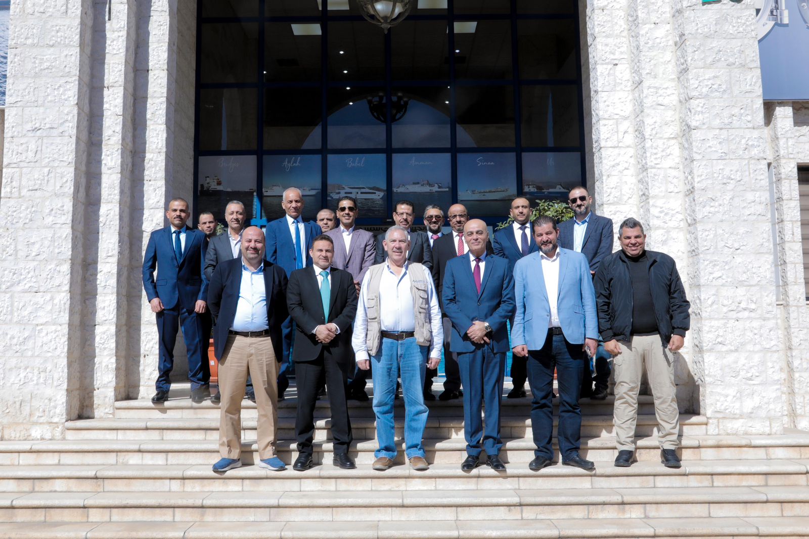 Madar Al-Saa Images 0.04428233217821553