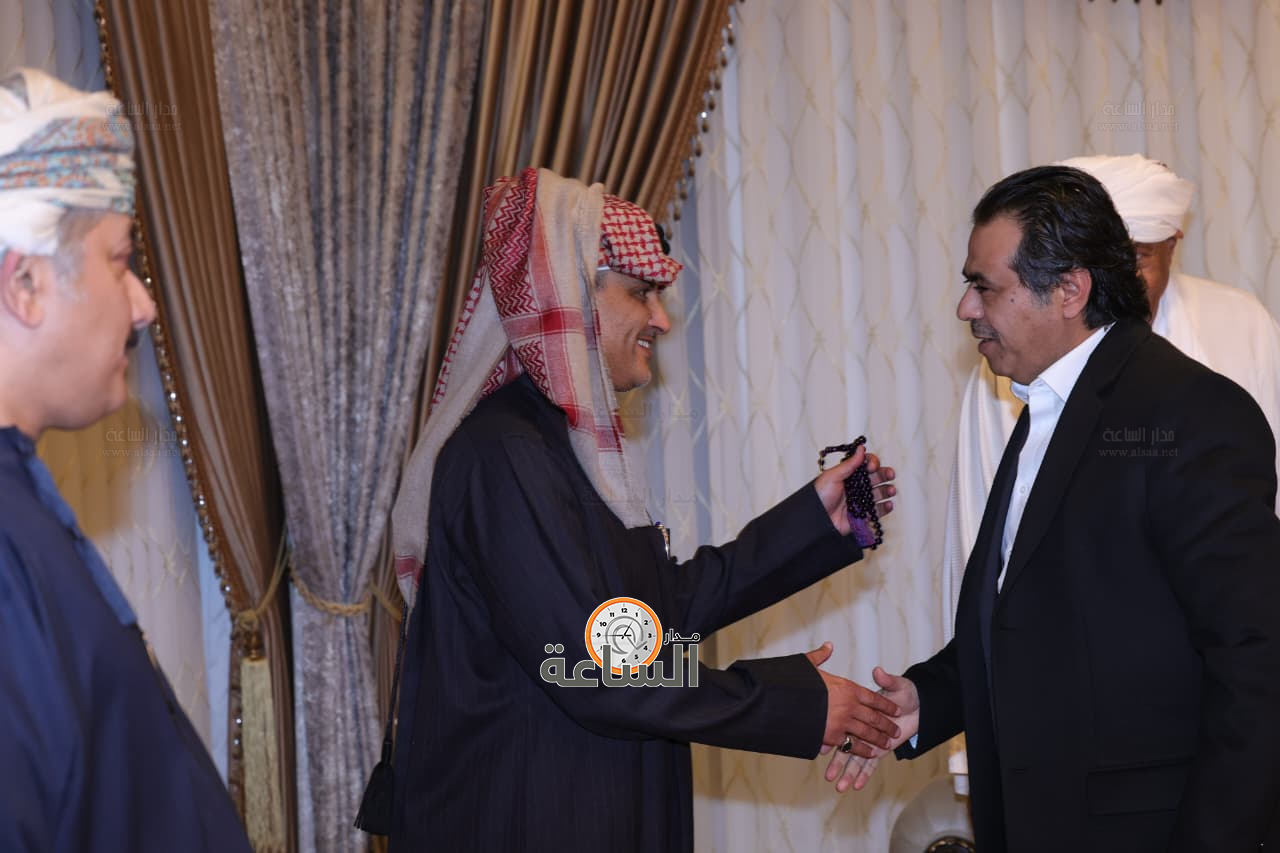 Madar Al-Saa Images 0.6760983348621709