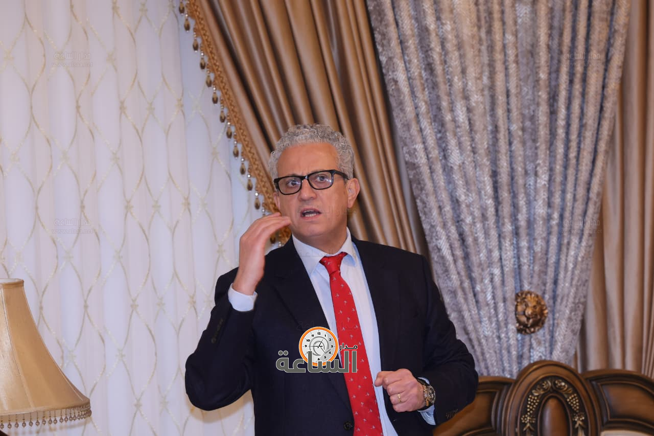 Madar Al-Saa Images 0.16624315726450167