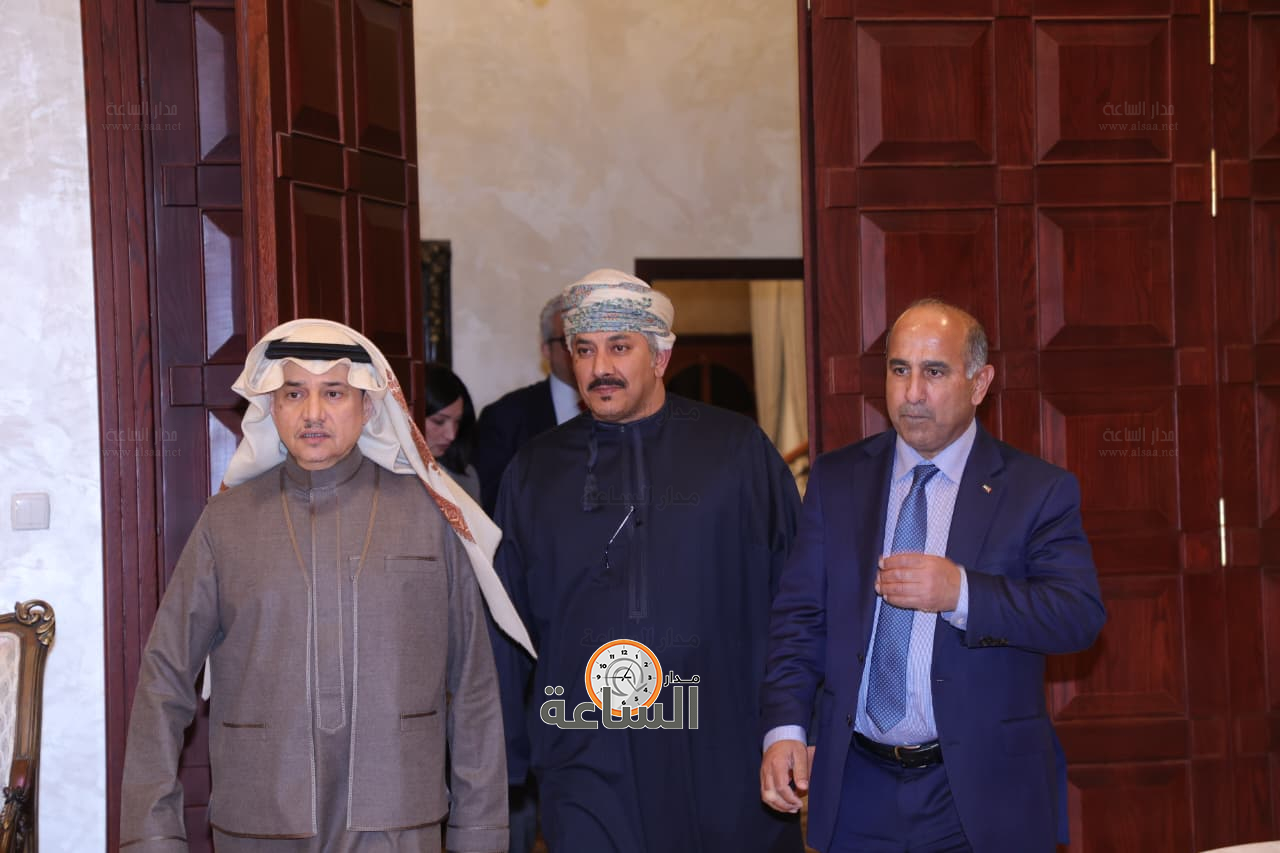 Madar Al-Saa Images 0.10653724542745036