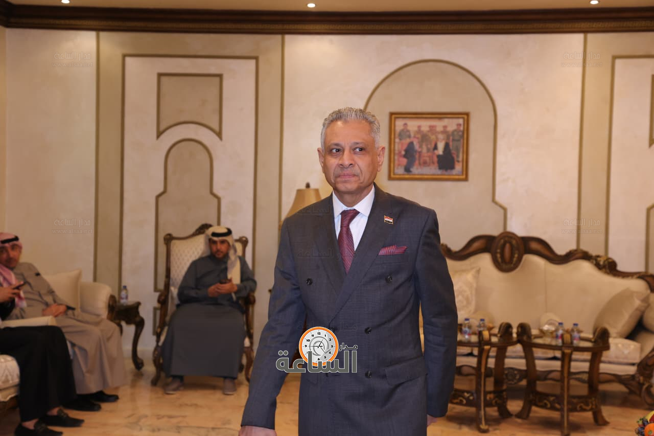 Madar Al-Saa Images 0.9208389652276601