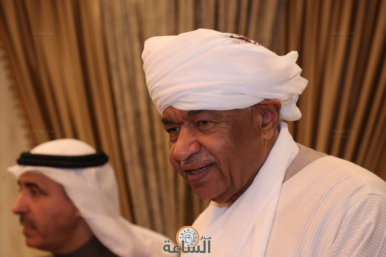 Madar Al-Saa Images 0.6426420387654047