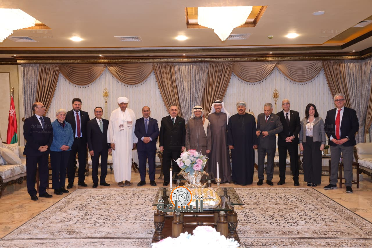 Madar Al-Saa Images 0.6671135684877852