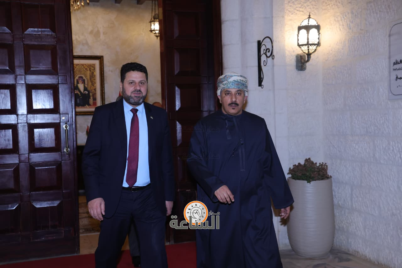 Madar Al-Saa Images 0.4452354552355612