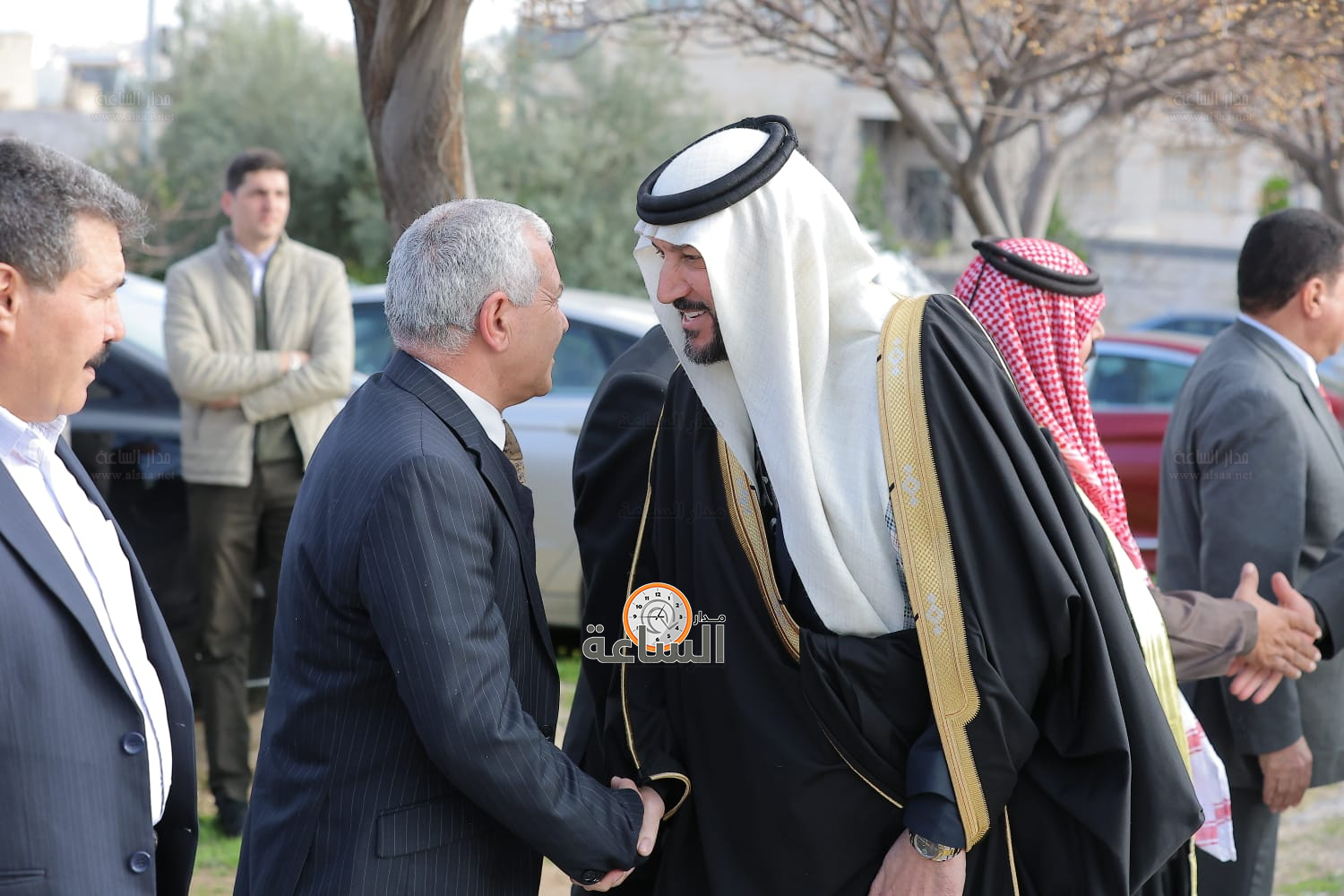 Madar Al-Saa Images 0.9010399627763646