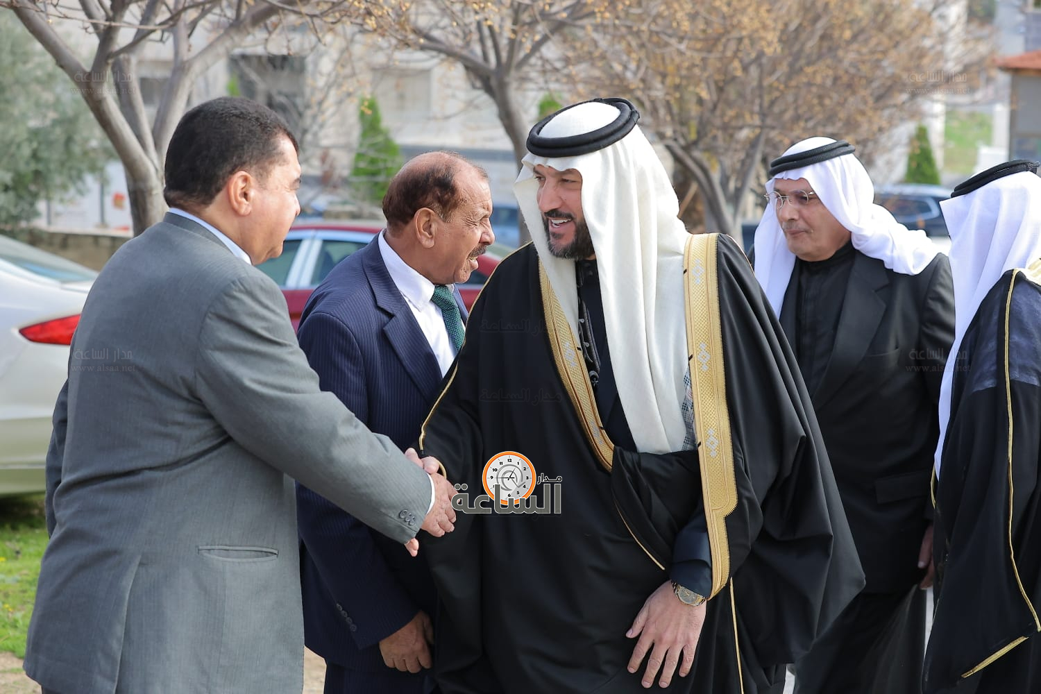 Madar Al-Saa Images 0.4185114229248258