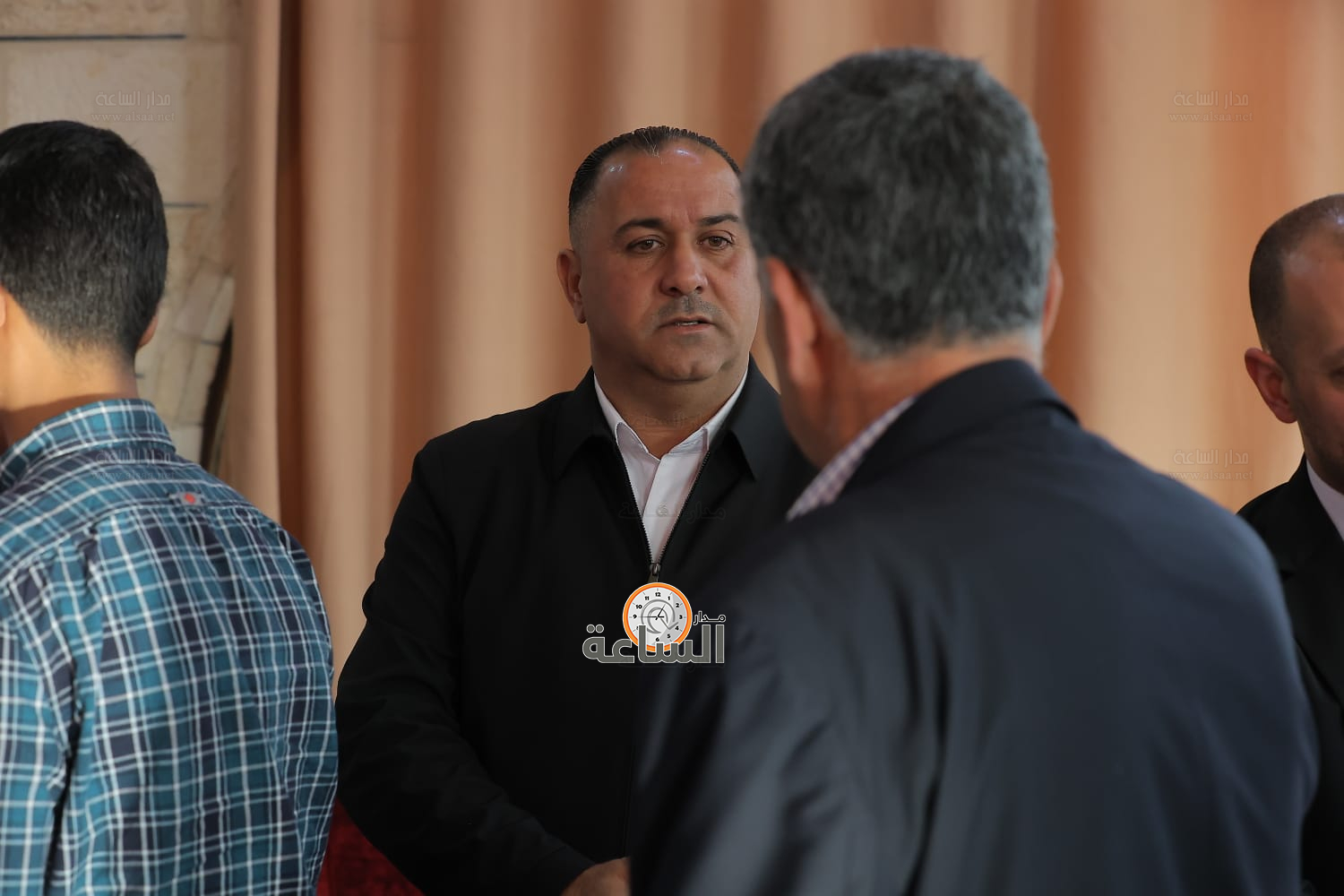 Madar Al-Saa Images 0.03912589259451171