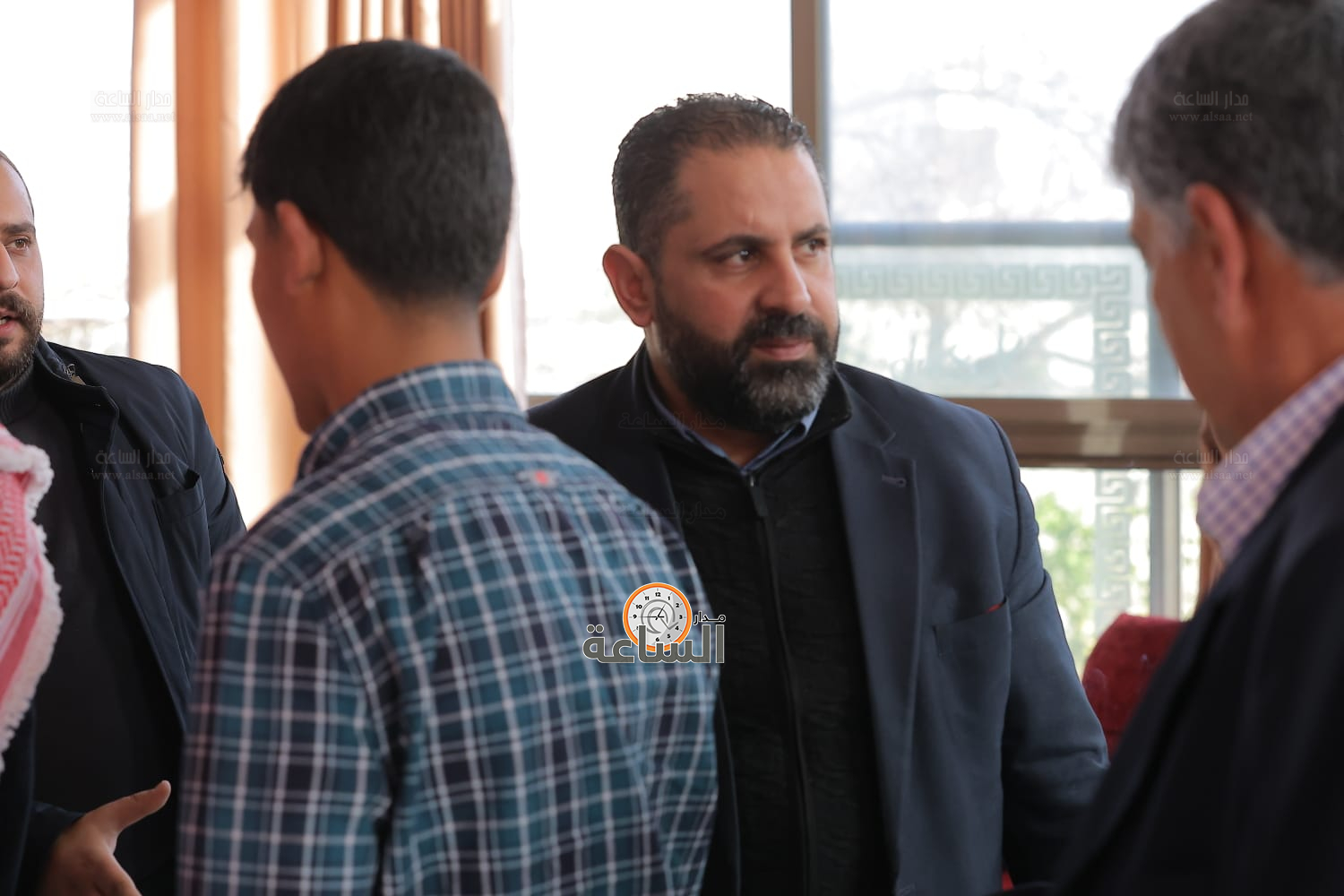 Madar Al-Saa Images 0.0032217135065698566