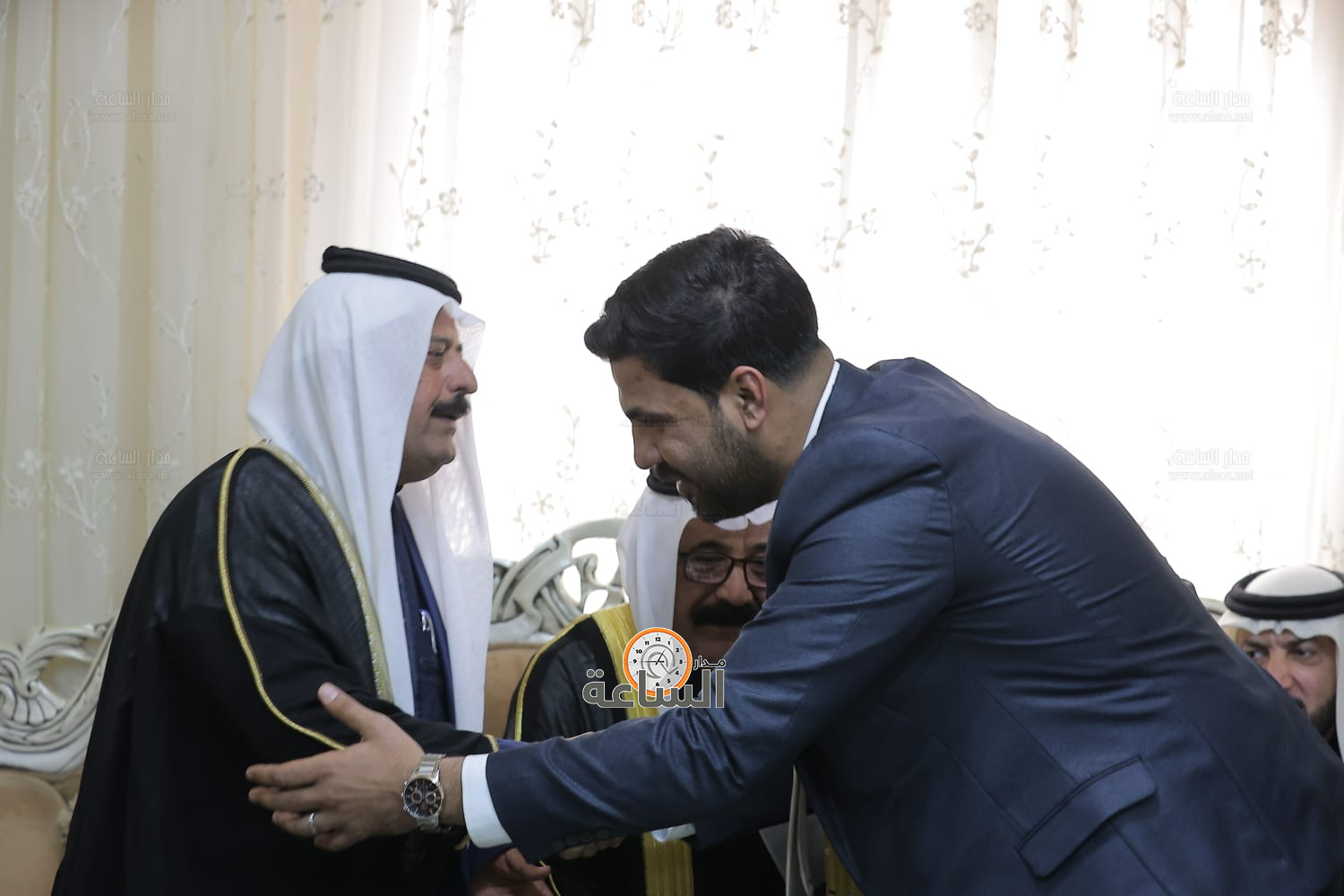 Madar Al-Saa Images 0.34176219384451223