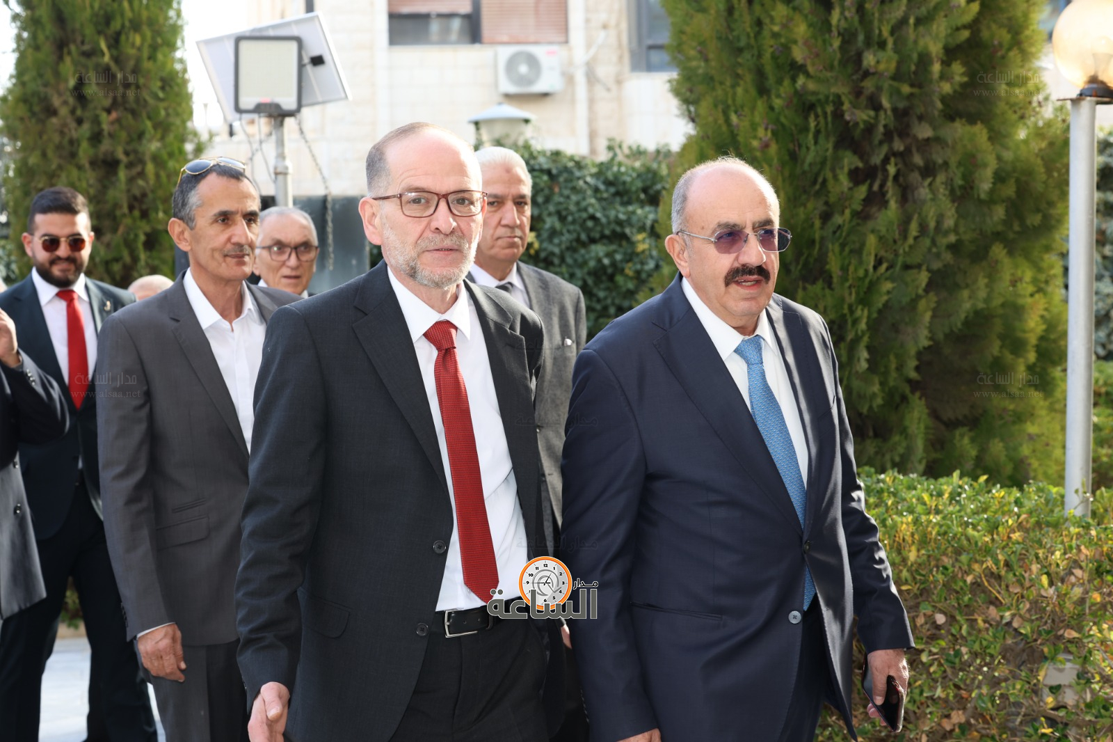 Madar Al-Saa Images 0.3854297376123883