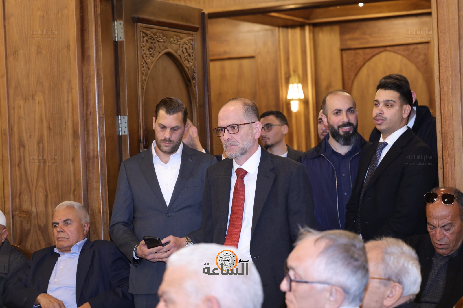 Madar Al-Saa Images 0.6604643903981612